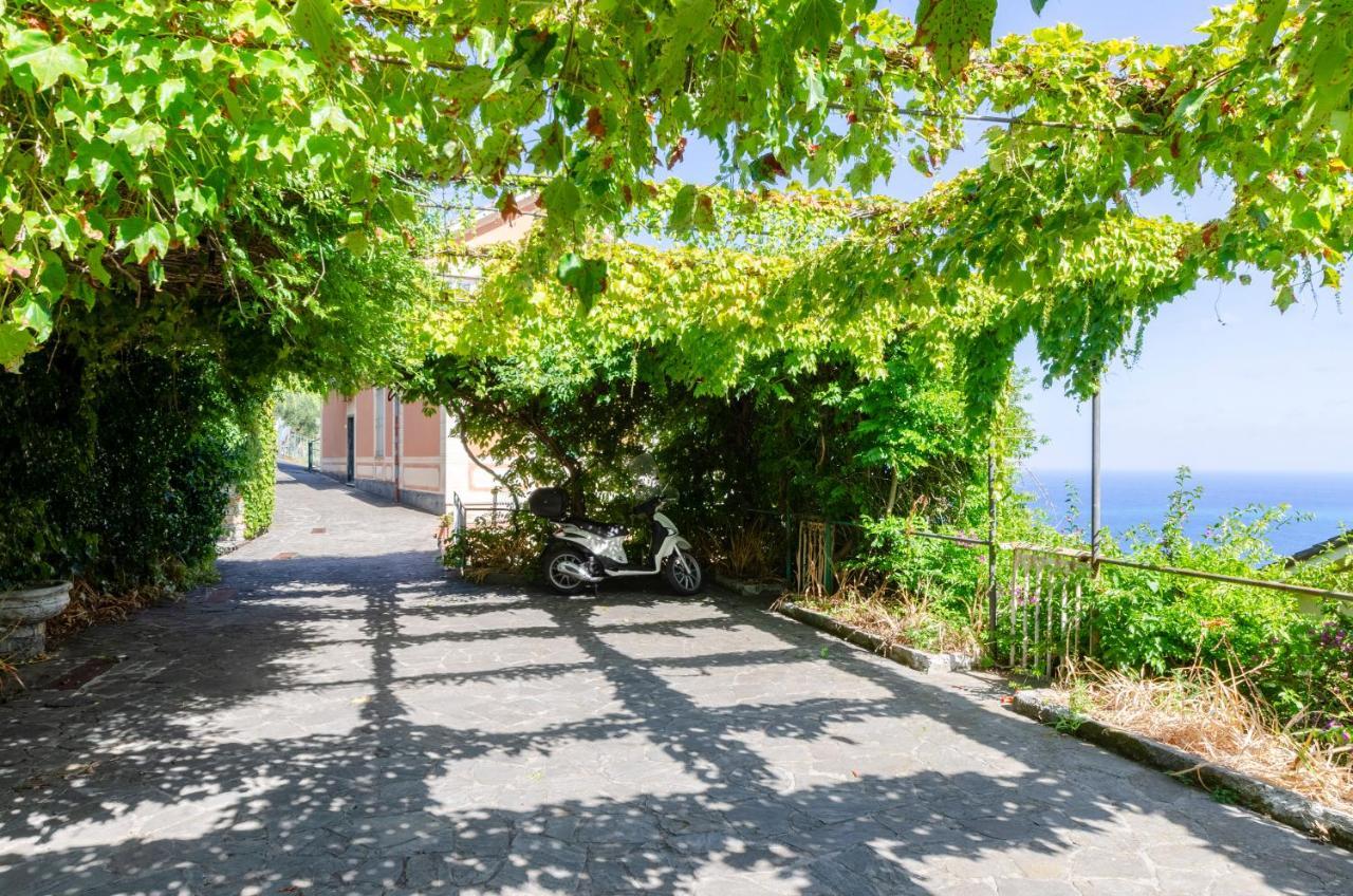 Una Terrazza Su Santa Apartment Santa Margherita Ligure Exterior photo